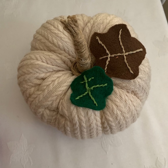 Fall pumpkins set of 3 new - Picture 4 of 5